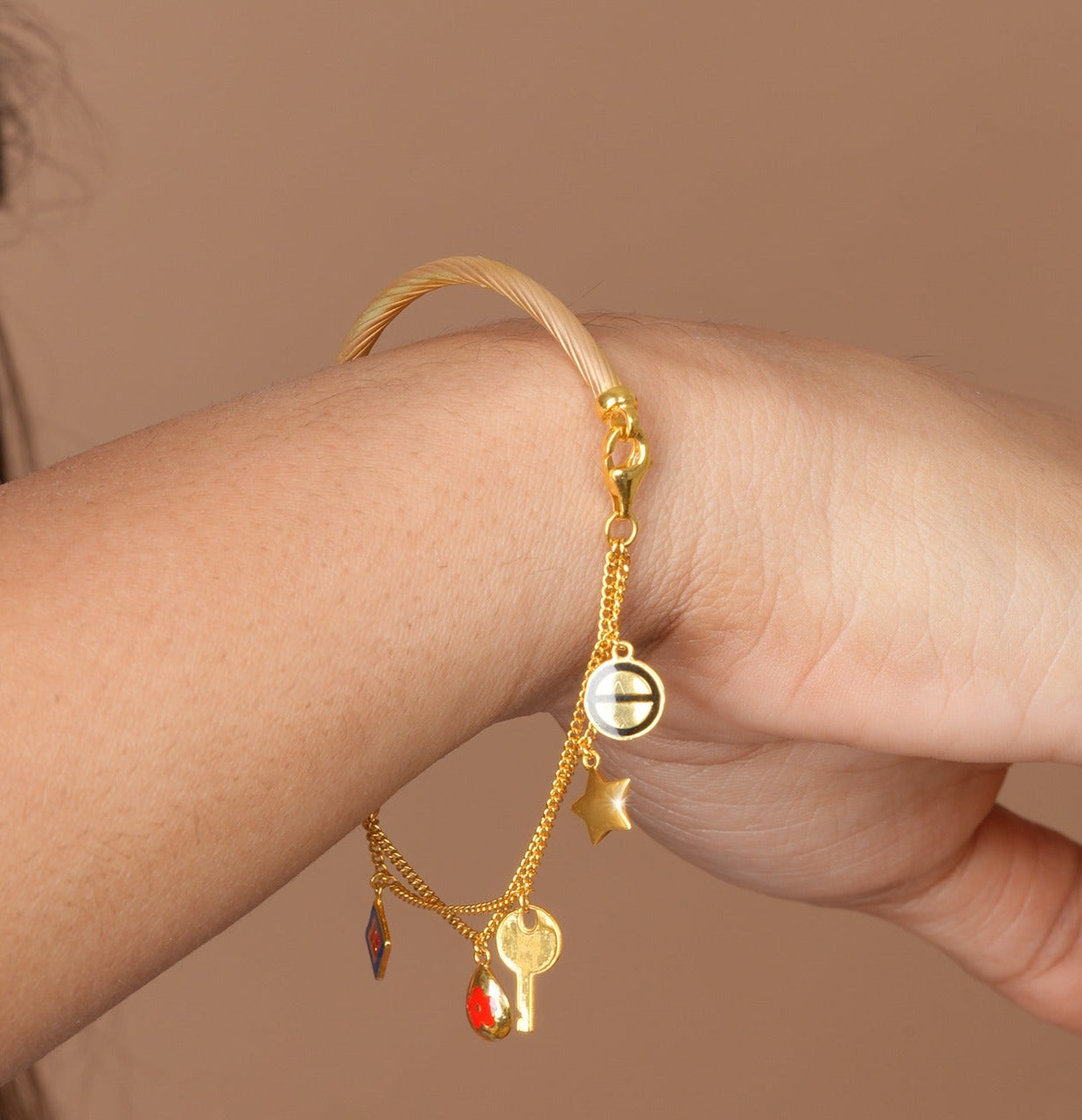 Charmé Voyage Bracelet