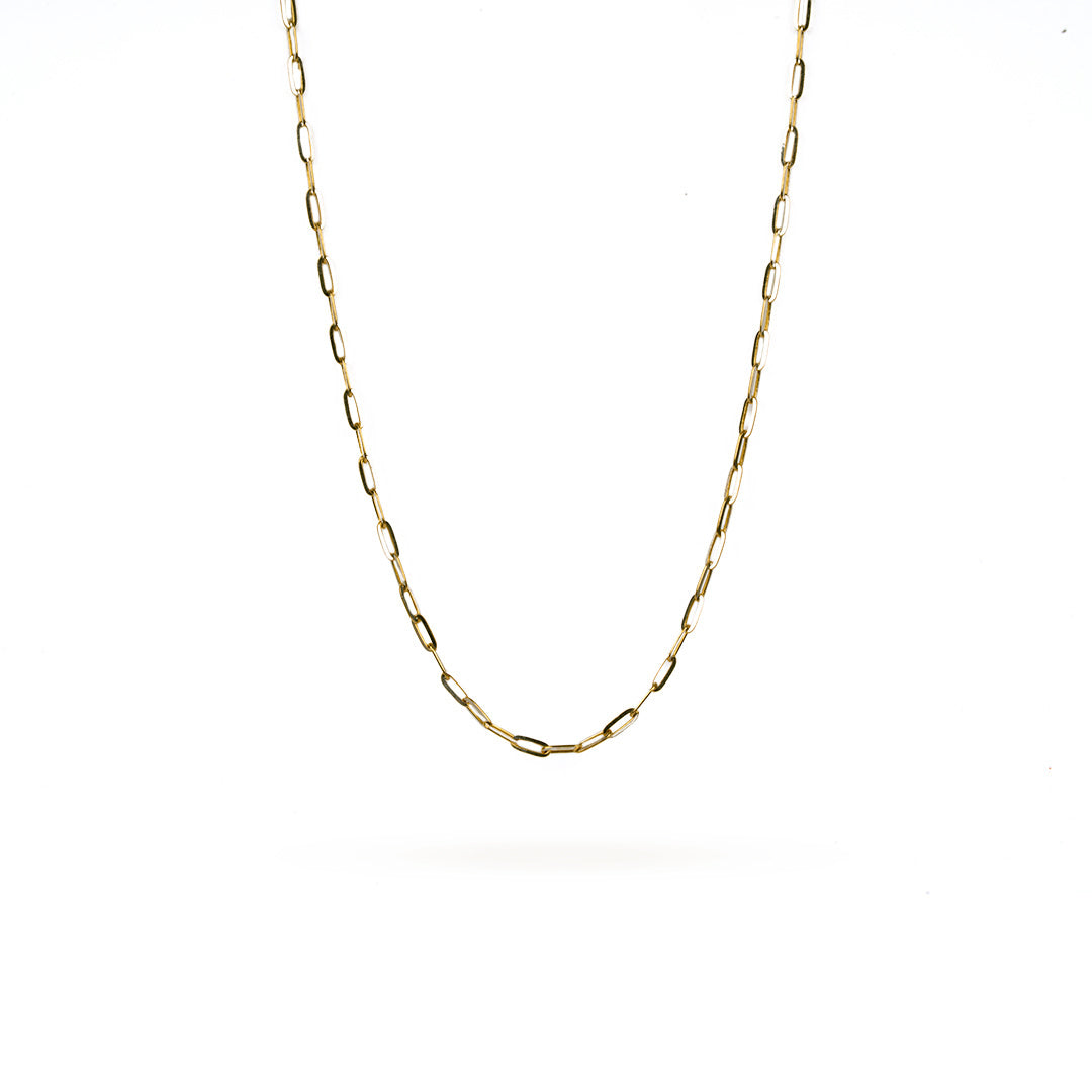 Delicate Minimal Gold Chain