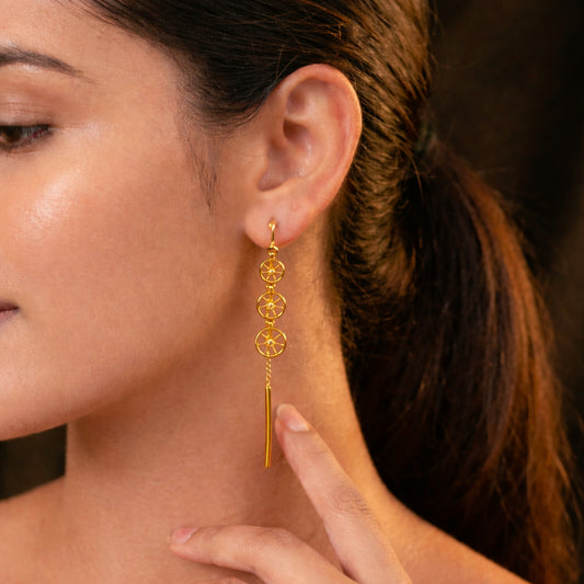 Orbit Link Gold Studs