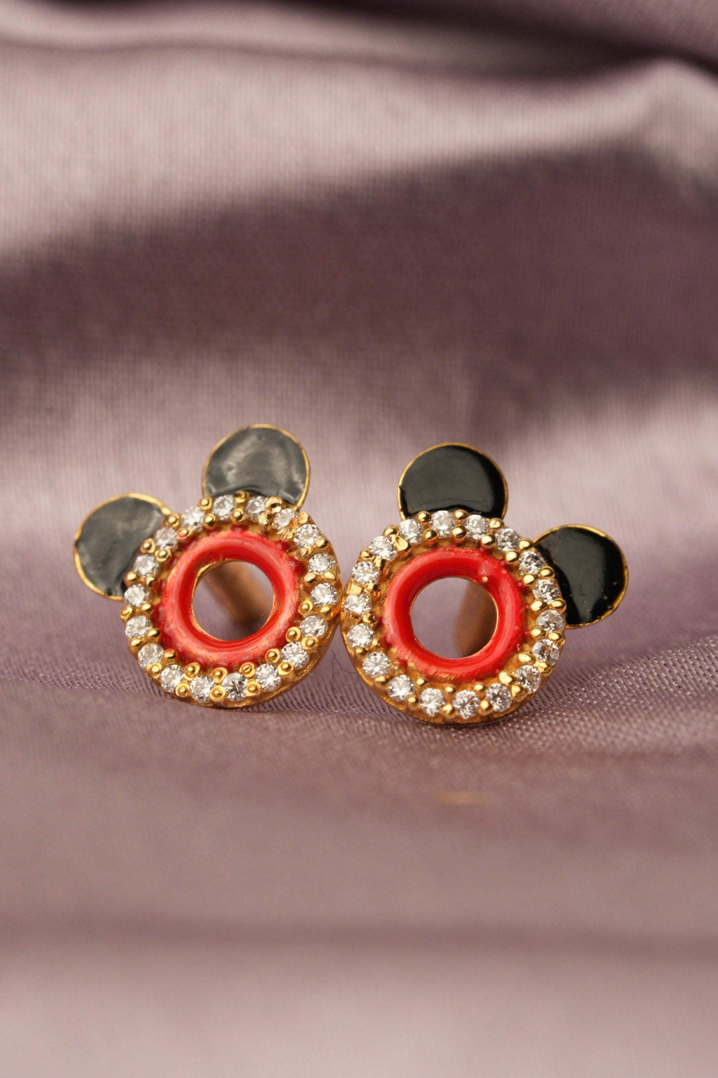 Magic Mouse studs